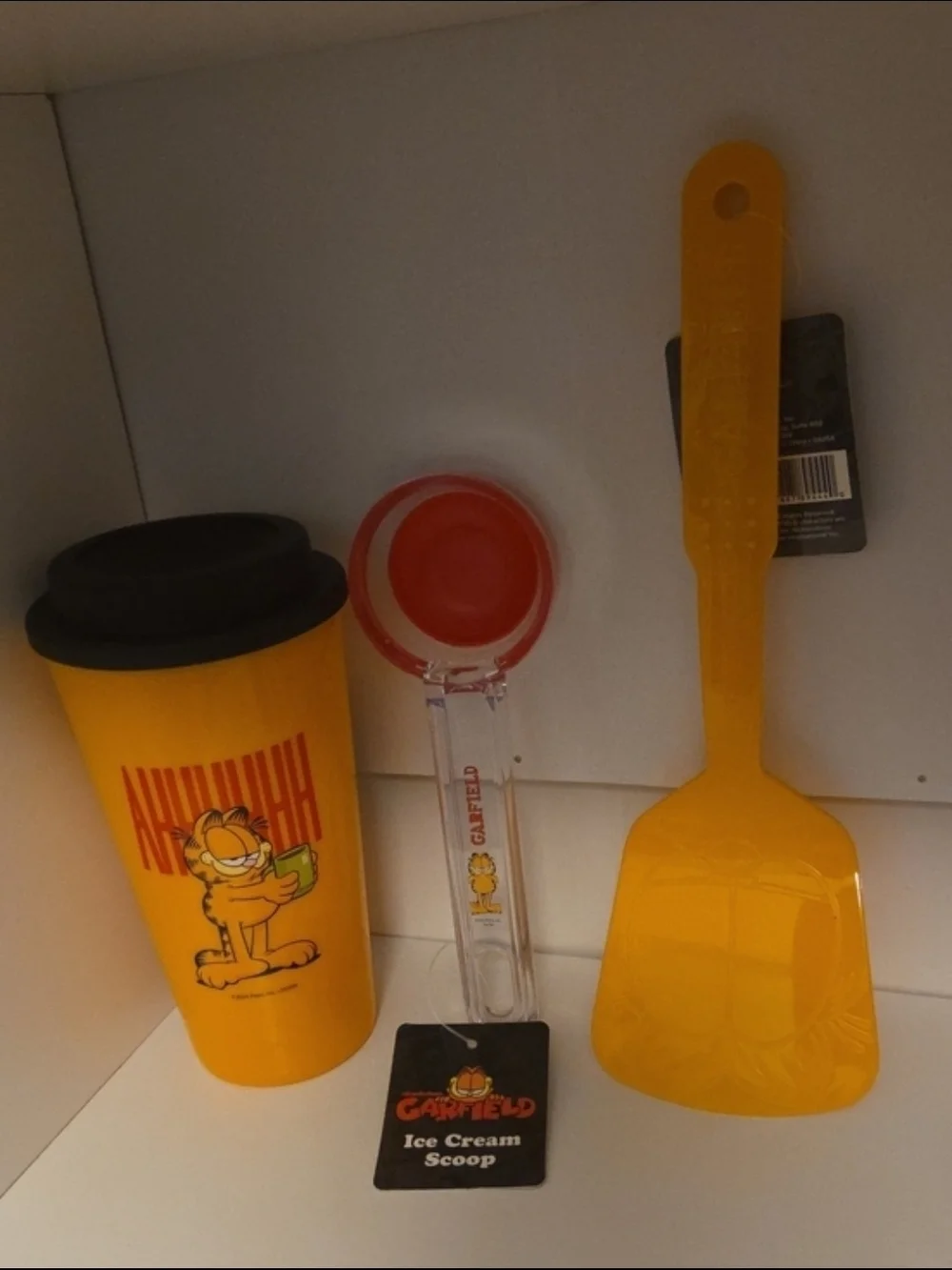 Garfield Yellow Kitchen Set - Travel Mug, Water Bottle & Utensils